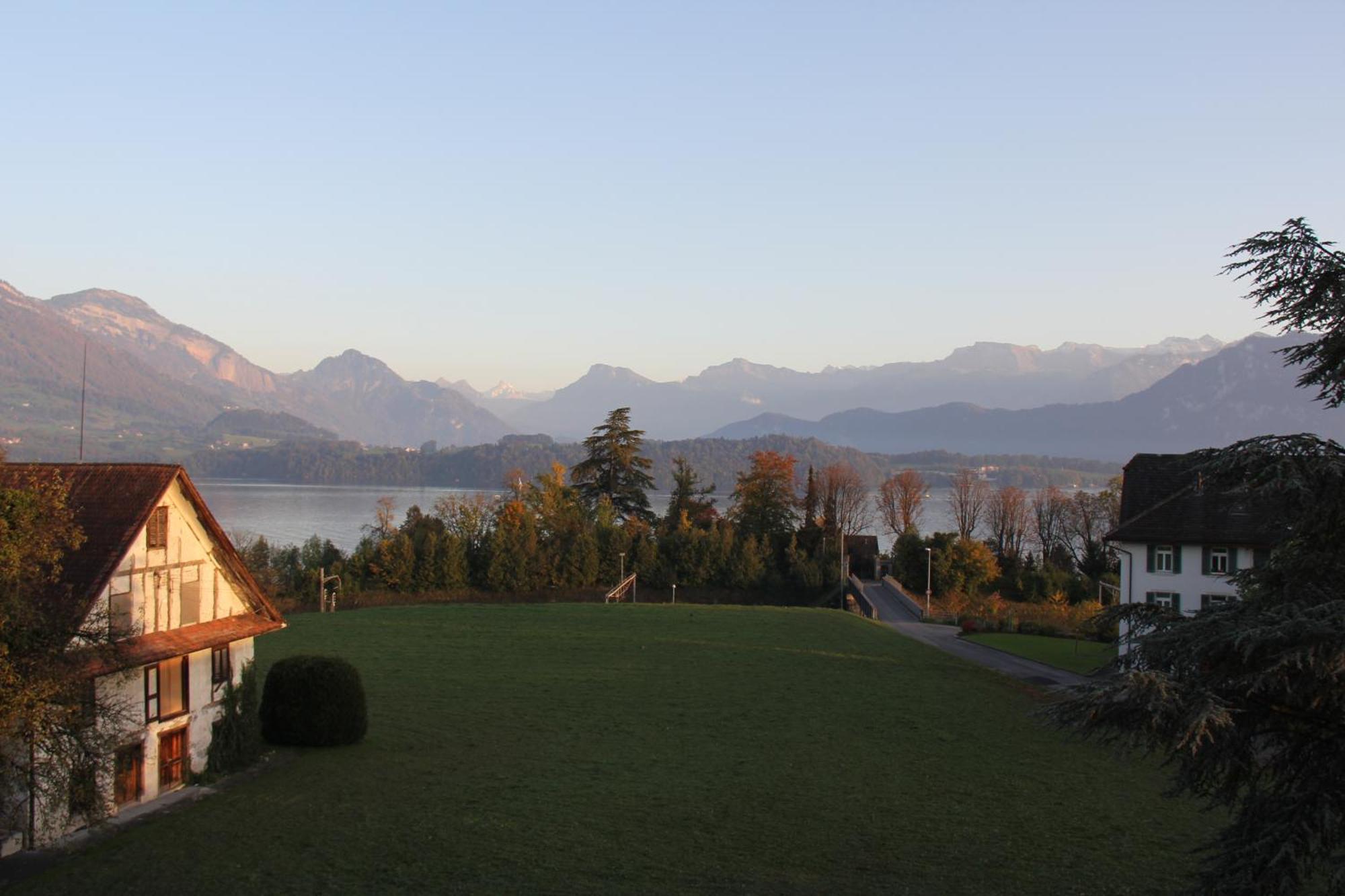 Gasthaus Zum Kreuz Meggen Bagian luar foto